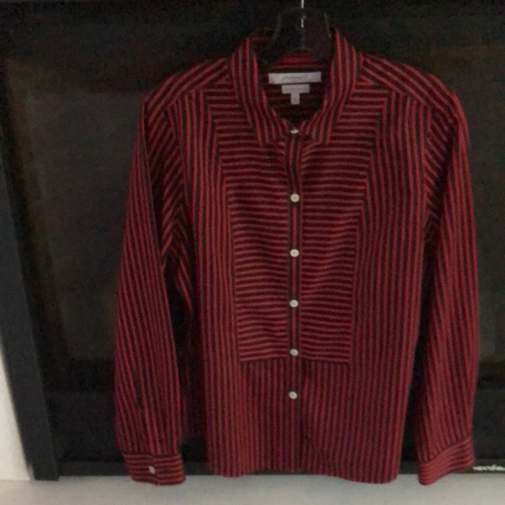 Red and Black Tuxedo Stile Blousr